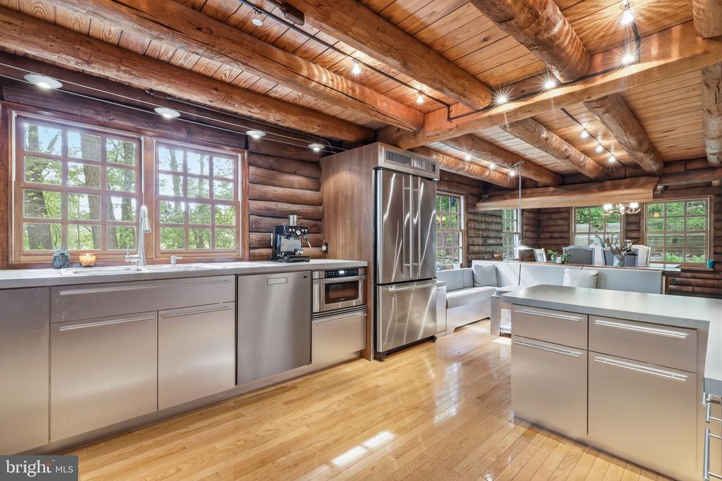 2244 SPRINGTOWN HILL ROAD