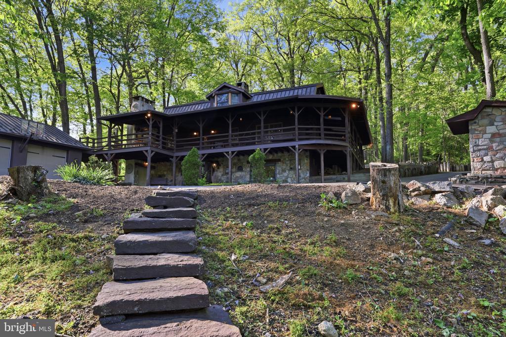 2244 SPRINGTOWN HILL ROAD