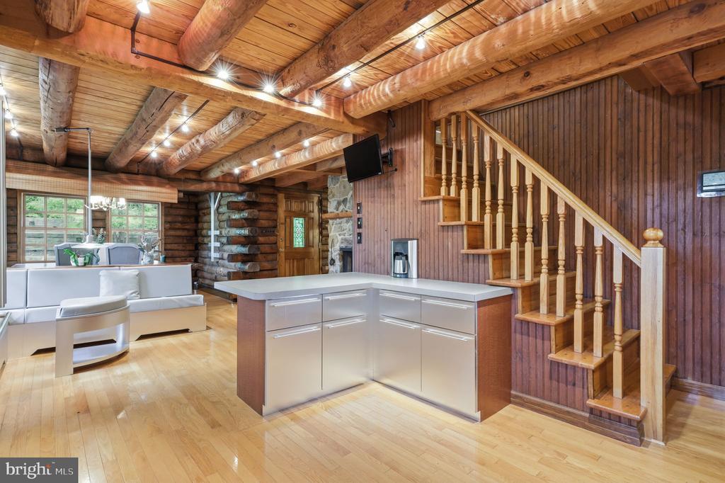 2244 SPRINGTOWN HILL ROAD