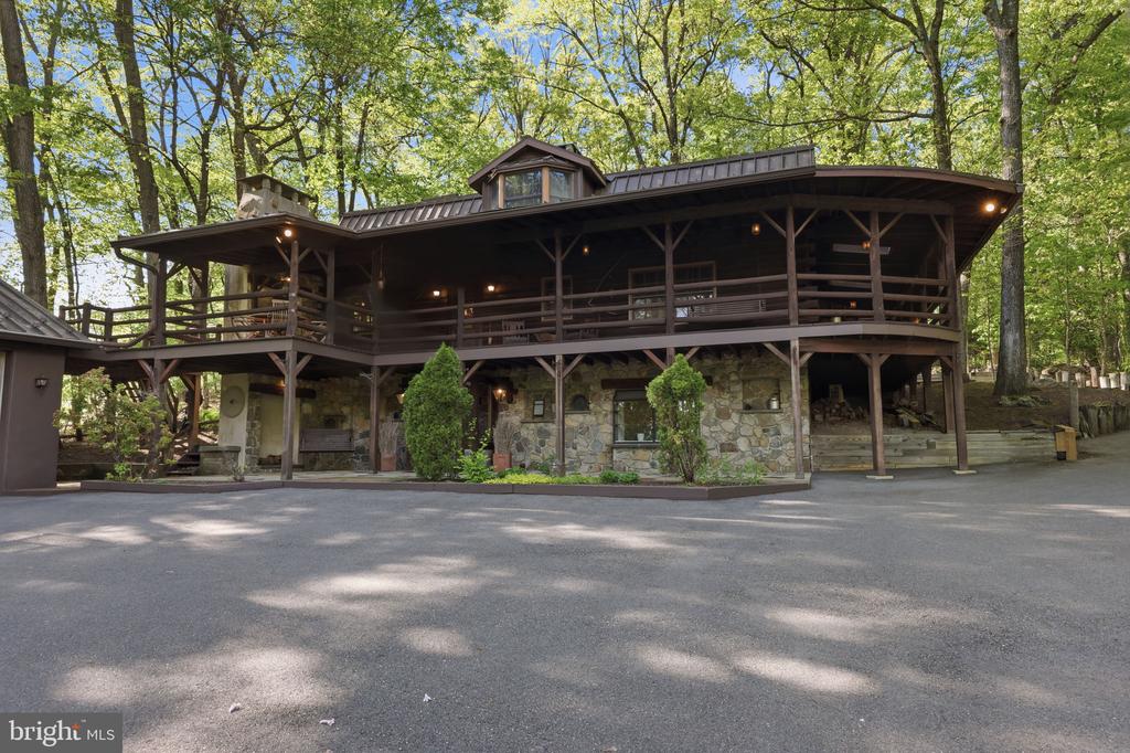 2244 SPRINGTOWN HILL ROAD