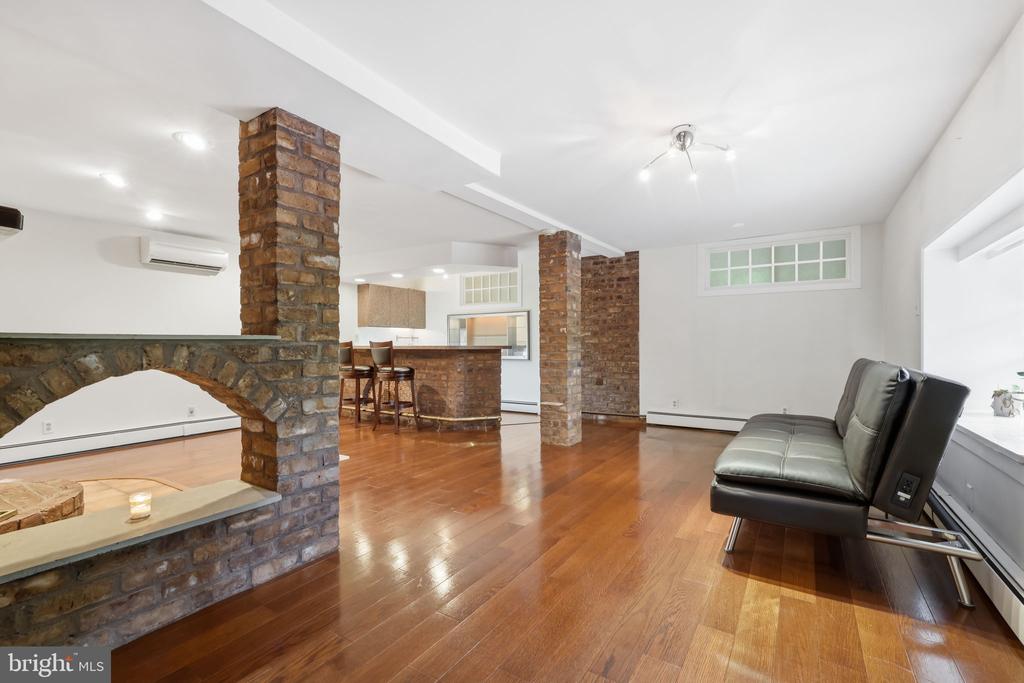 2244 SPRINGTOWN HILL ROAD