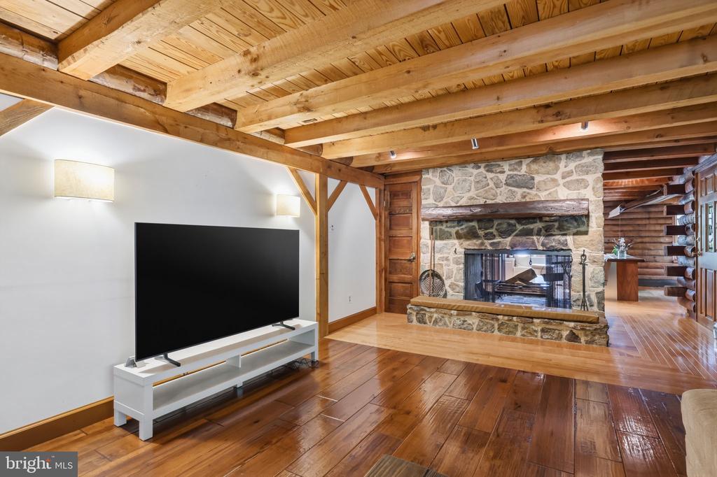 2244 SPRINGTOWN HILL ROAD