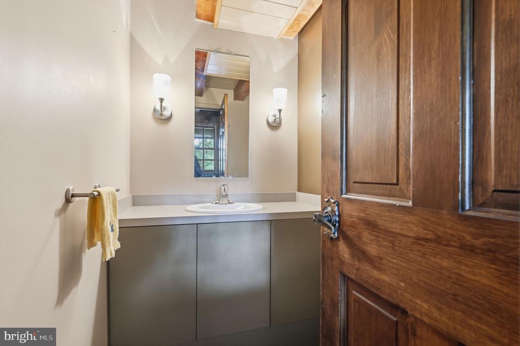 2244 SPRINGTOWN HILL ROAD