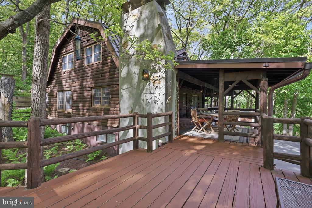 2244 SPRINGTOWN HILL ROAD