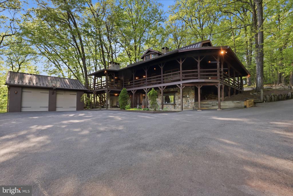 2244 SPRINGTOWN HILL ROAD