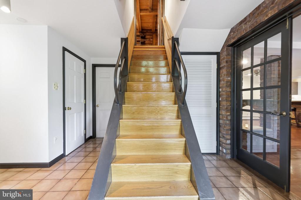 2244 SPRINGTOWN HILL ROAD