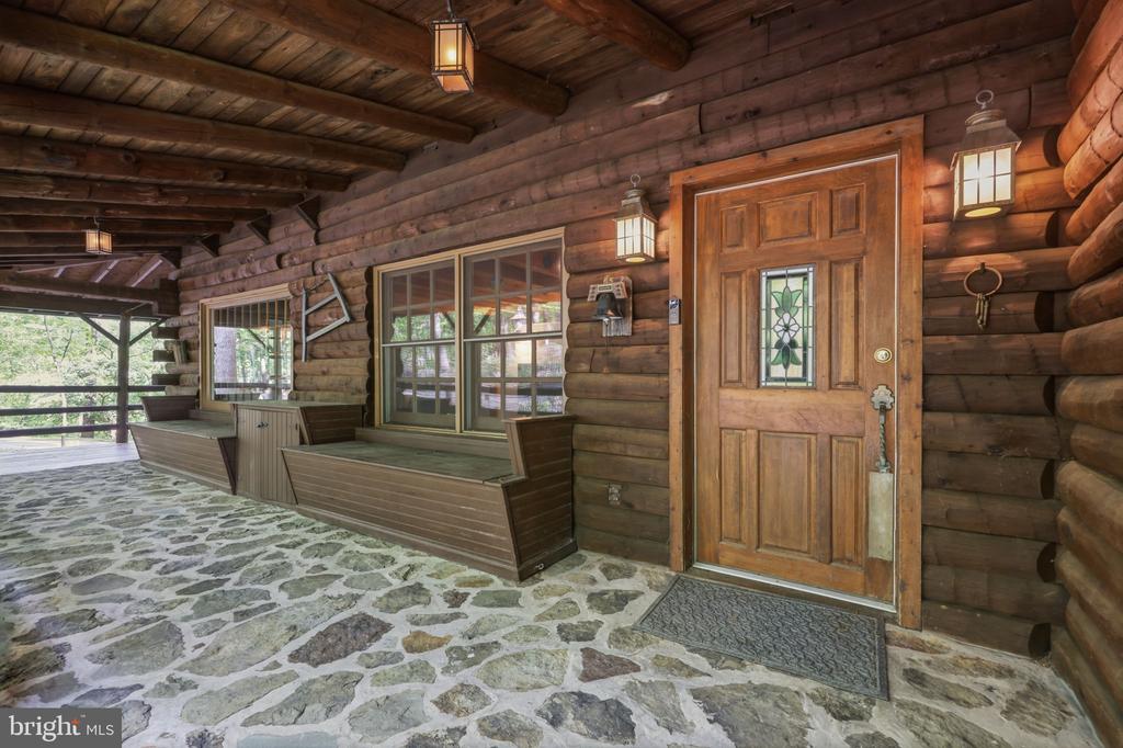 2244 SPRINGTOWN HILL ROAD