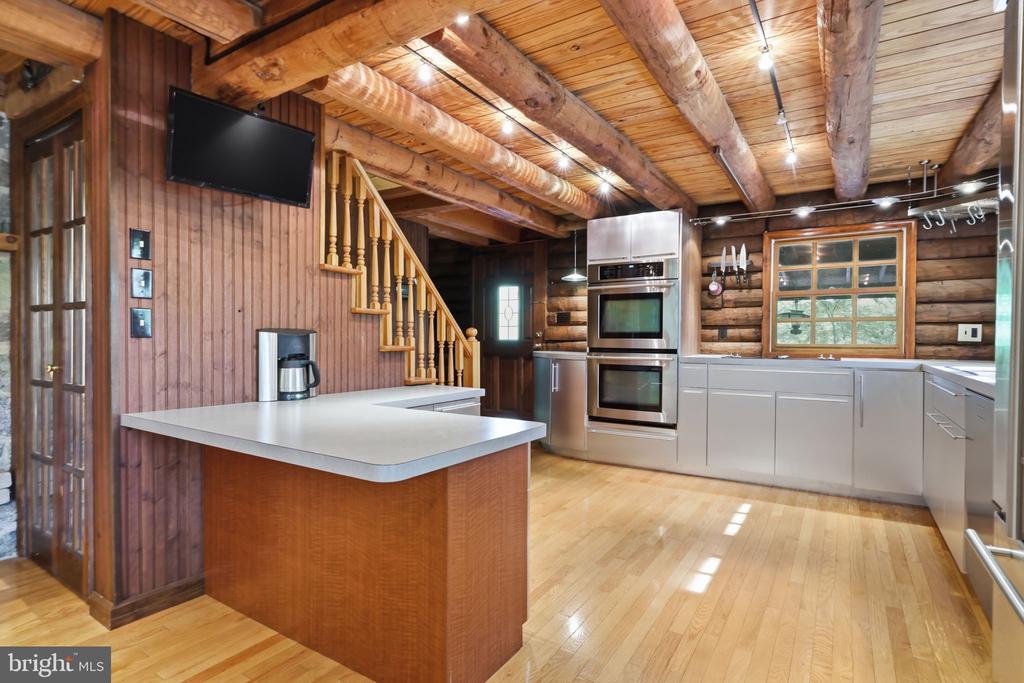 2244 SPRINGTOWN HILL ROAD