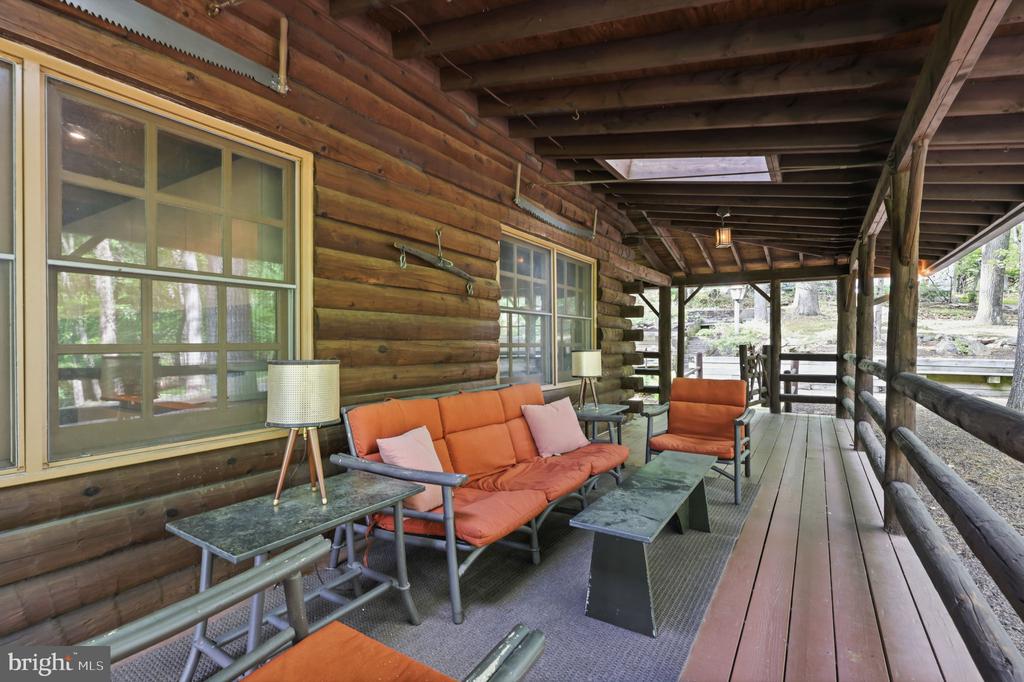 2244 SPRINGTOWN HILL ROAD