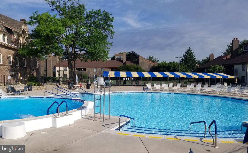 5029 S CONVENT LANE Unit: B