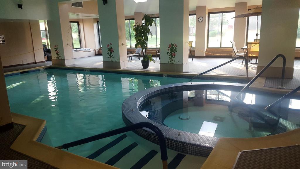 5029 S CONVENT LANE Unit: B