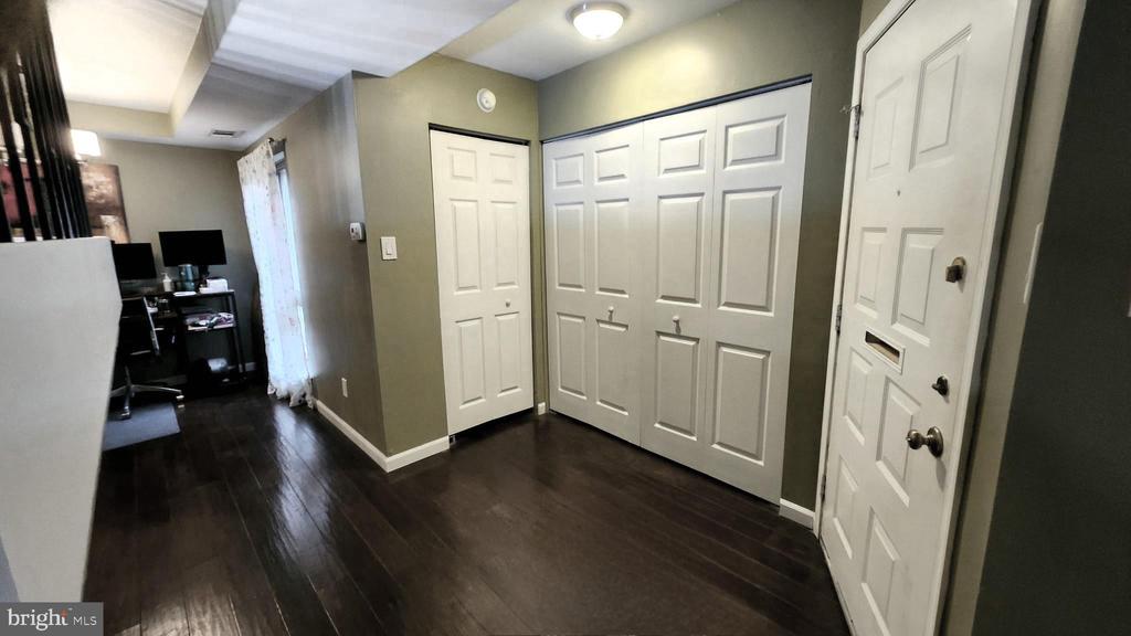 5029 S CONVENT LANE Unit: B