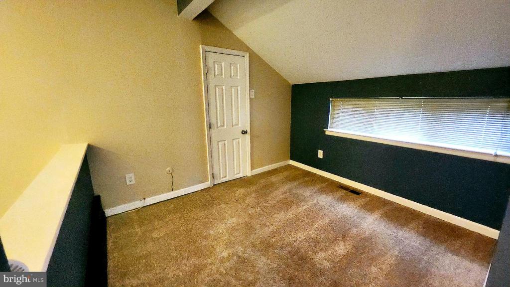 5029 S CONVENT LANE Unit: B