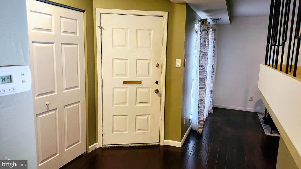 5029 S CONVENT LANE Unit: B