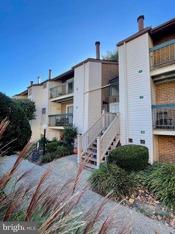 3750 CLARENDON AVENUE Unit: 45