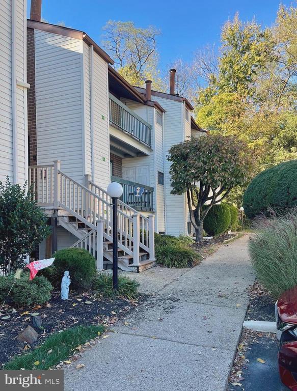 3750 CLARENDON AVENUE Unit: 45