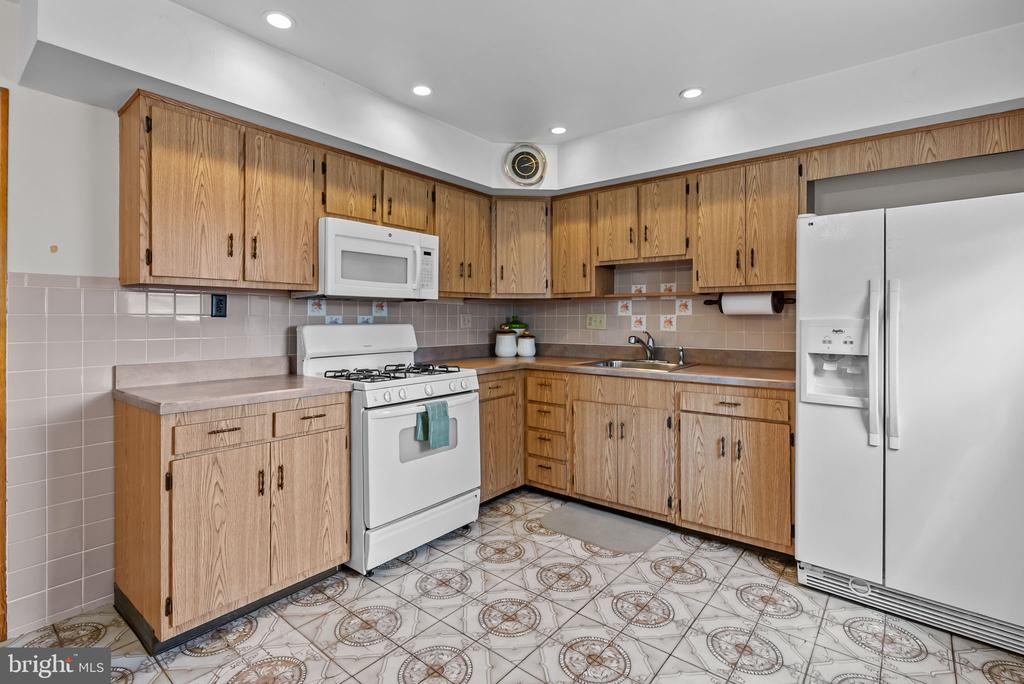 3354 KAYFORD CIRCLE