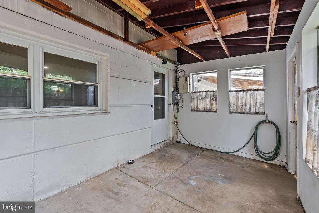 3354 KAYFORD CIRCLE