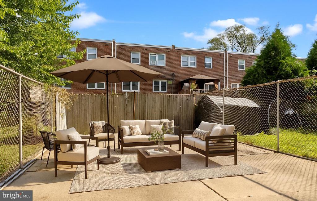 3045 COMLY ROAD