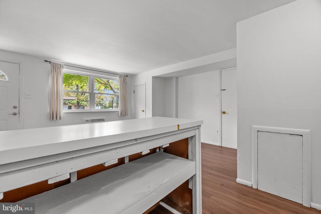 274 GREENOUGH STREET