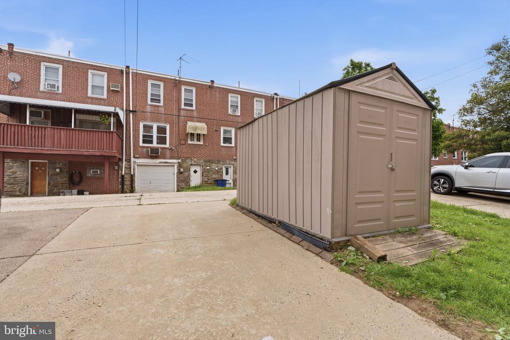 3305 TUDOR STREET
