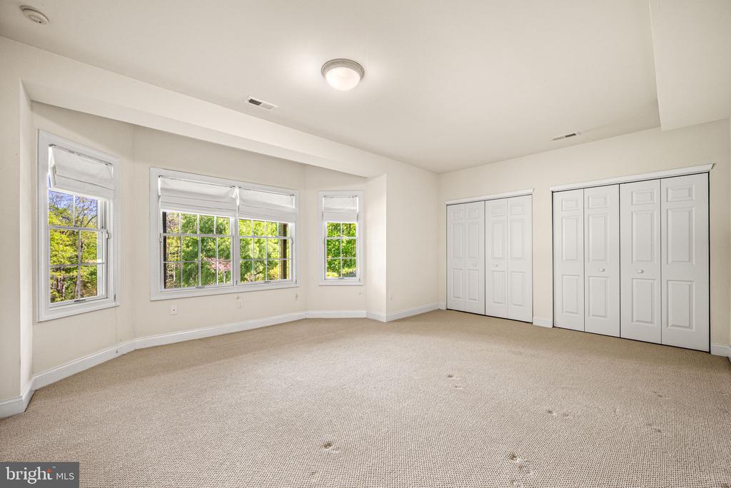 734 CORNELIA PLACE