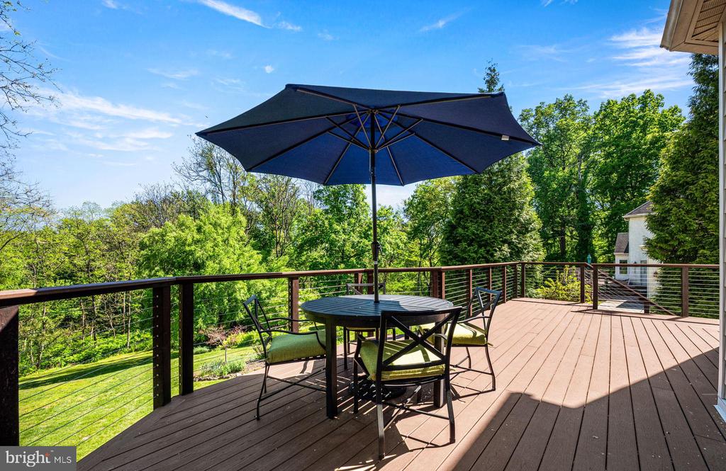 734 CORNELIA PLACE