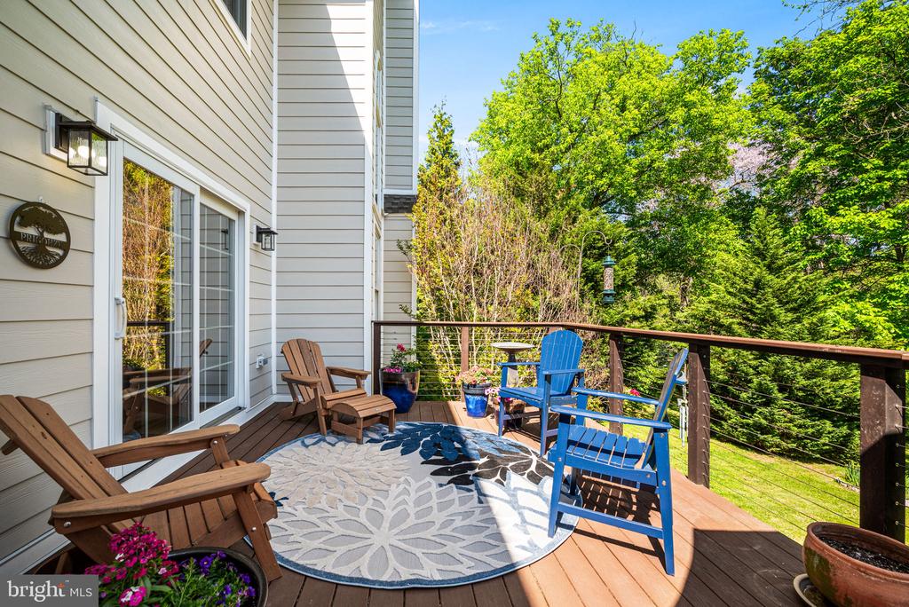 734 CORNELIA PLACE