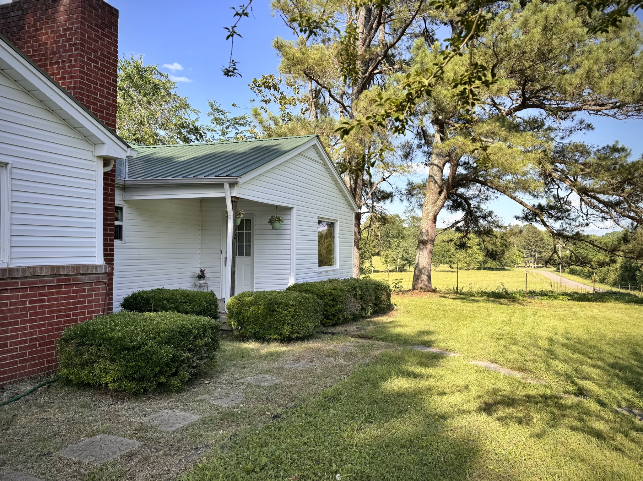 72 Dunn Leoma Rd