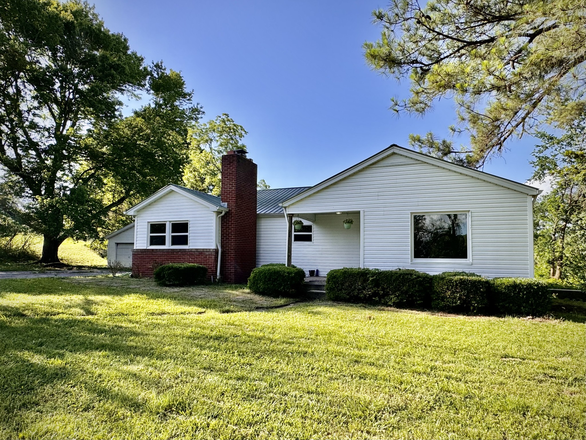 72 Dunn Leoma Rd