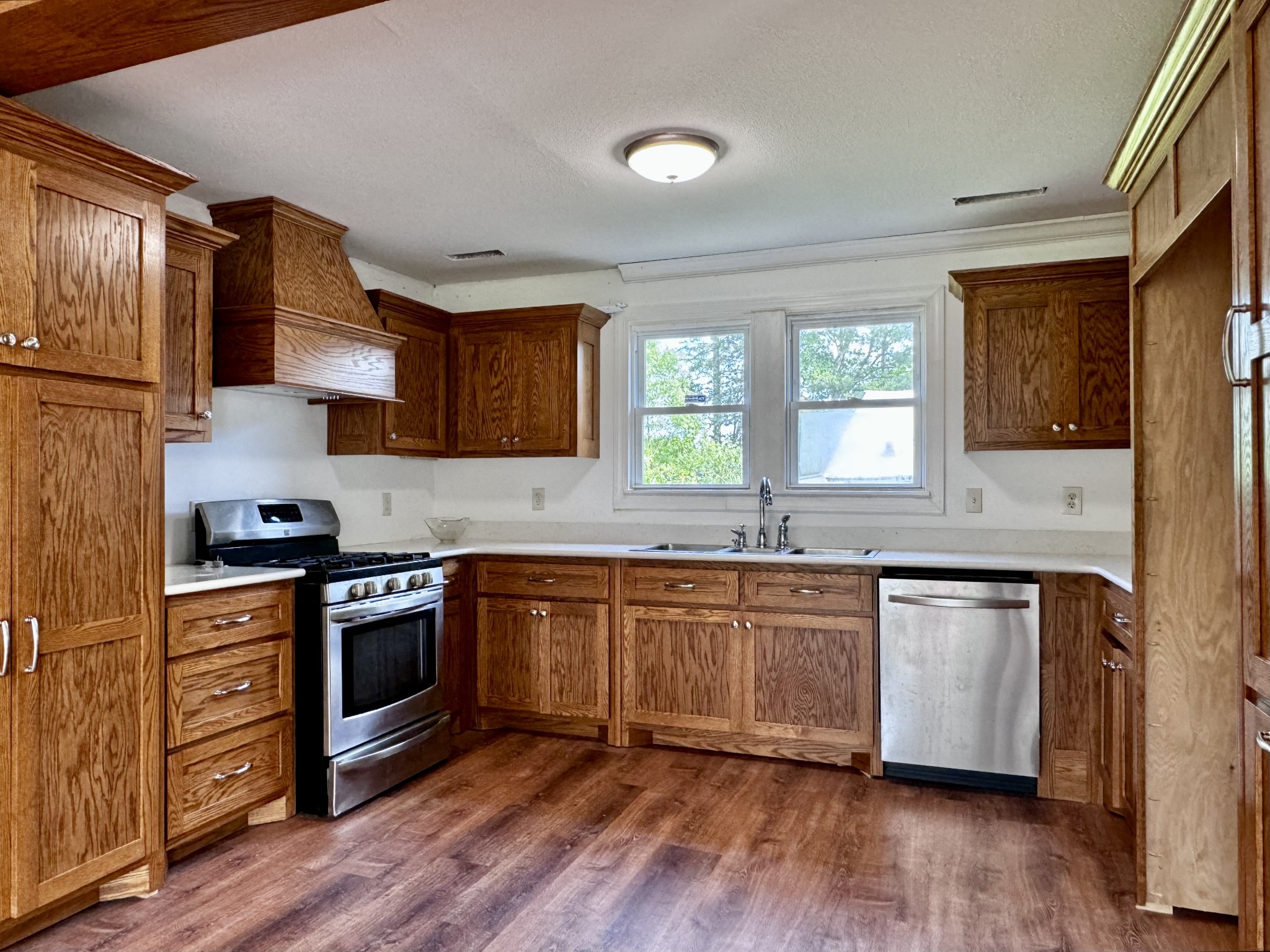 108 Campbellsville Pike