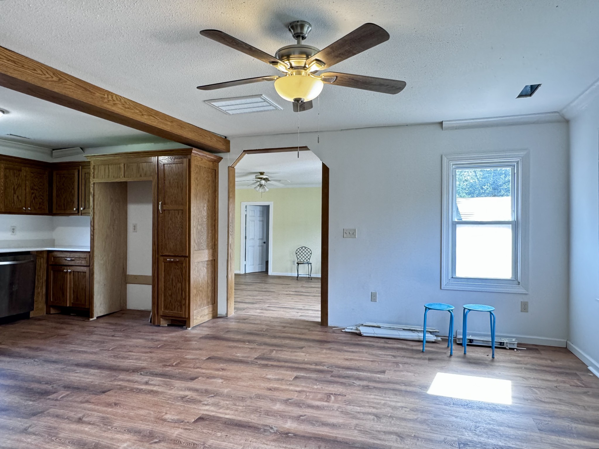 108 Campbellsville Pike