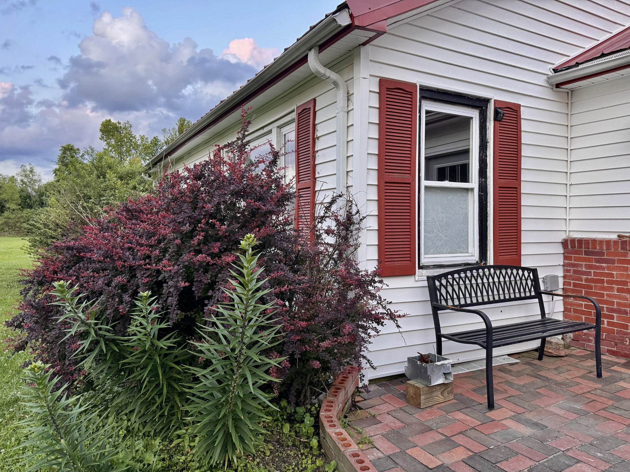 108 Campbellsville Pike