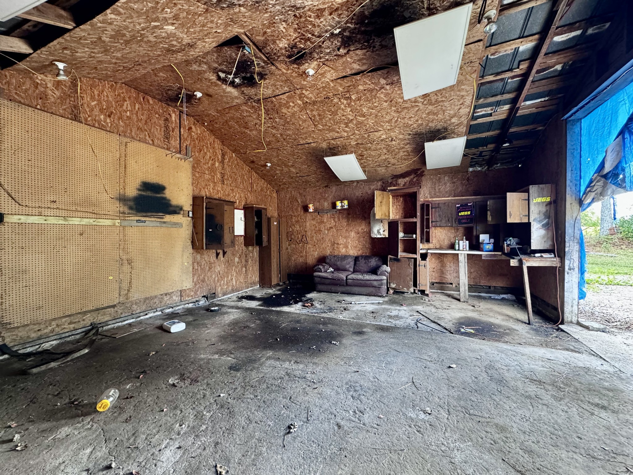 108 Campbellsville Pike