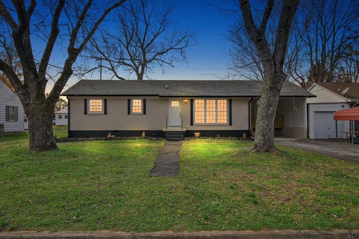 821 Fair Ave