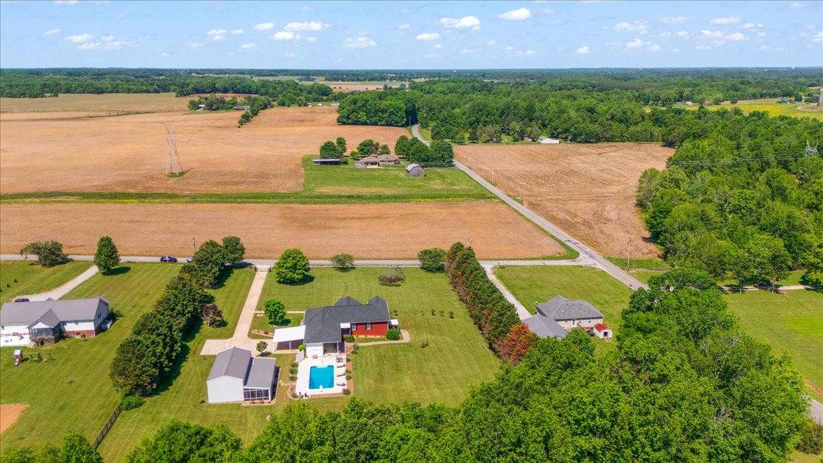 6 Warner Rd