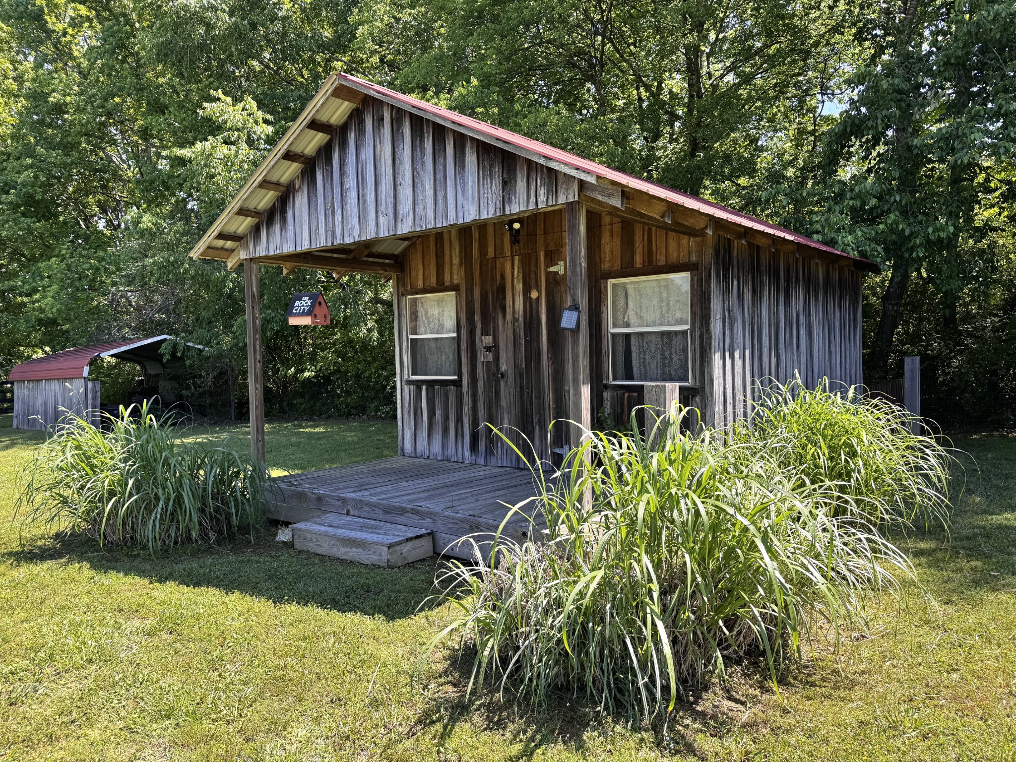 6 Warner Rd
