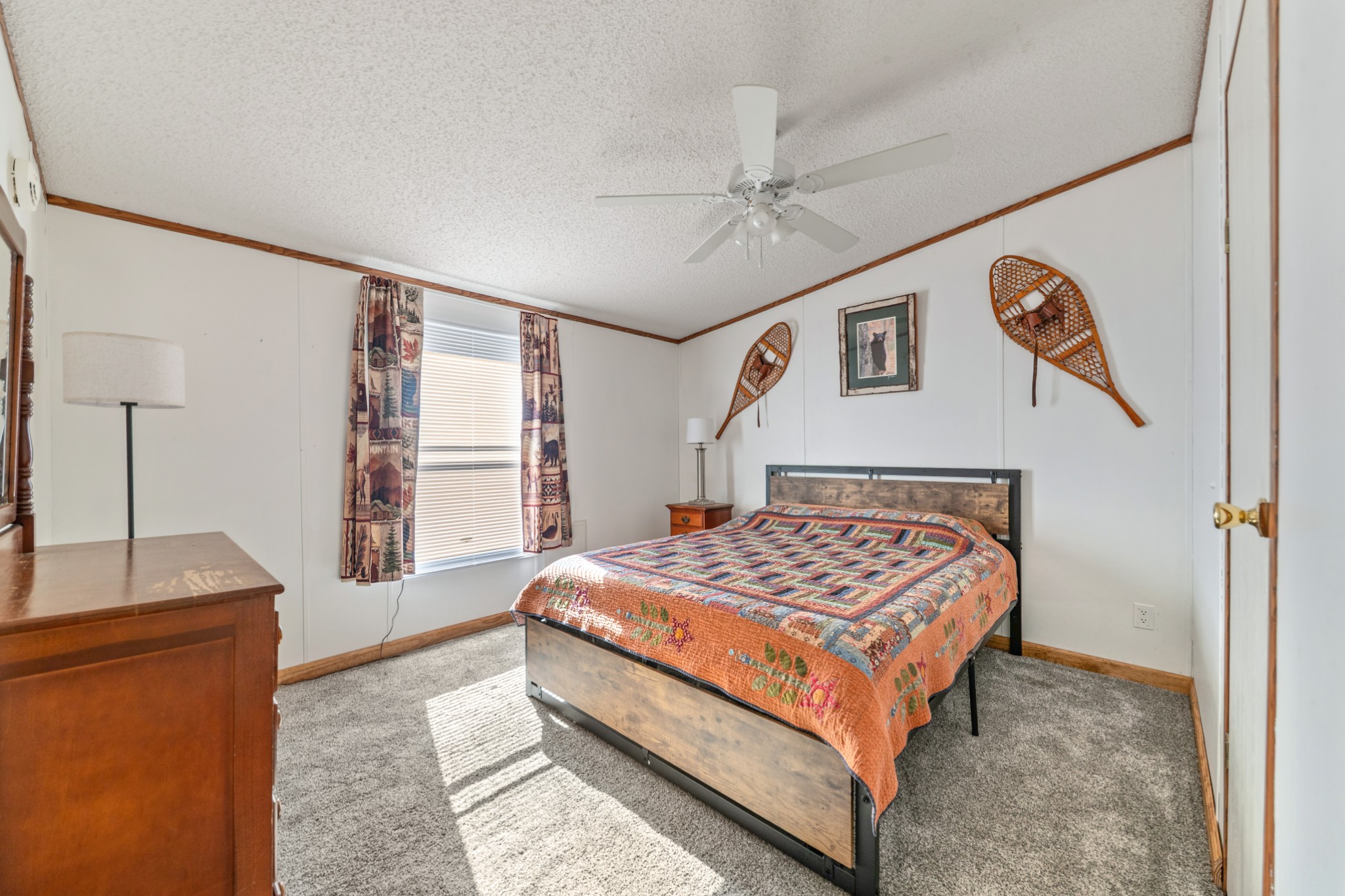 1526 Old Beech Creek Rd