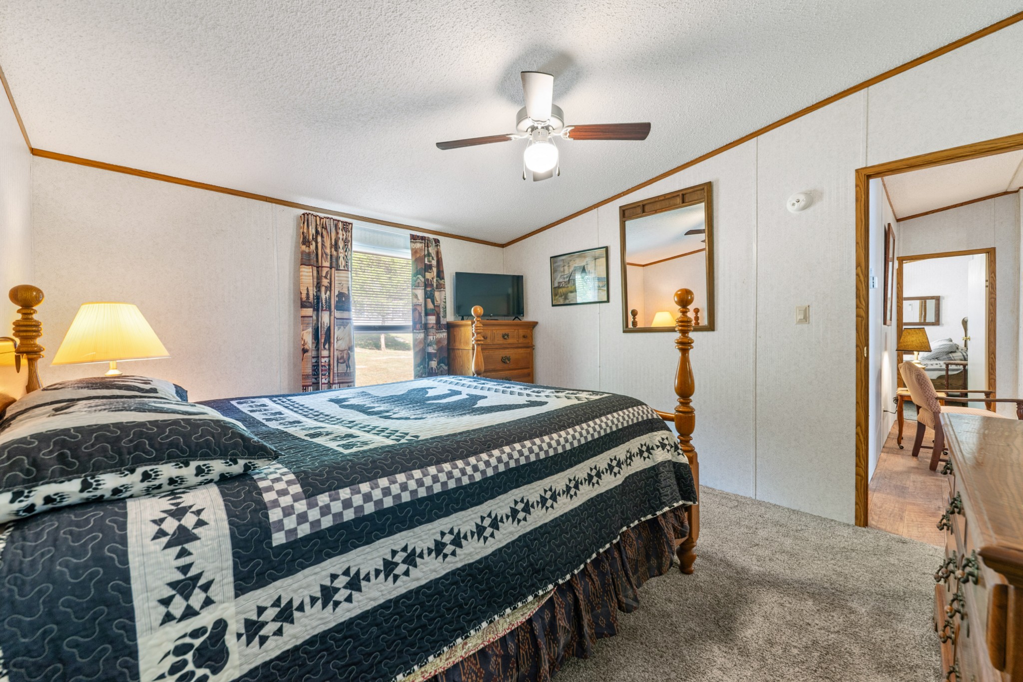 1526 Old Beech Creek Rd