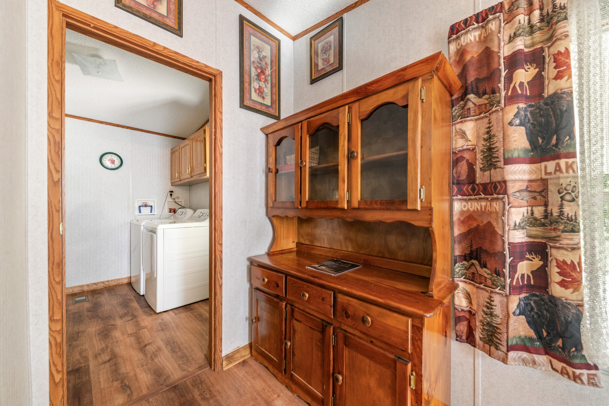 1526 Old Beech Creek Rd