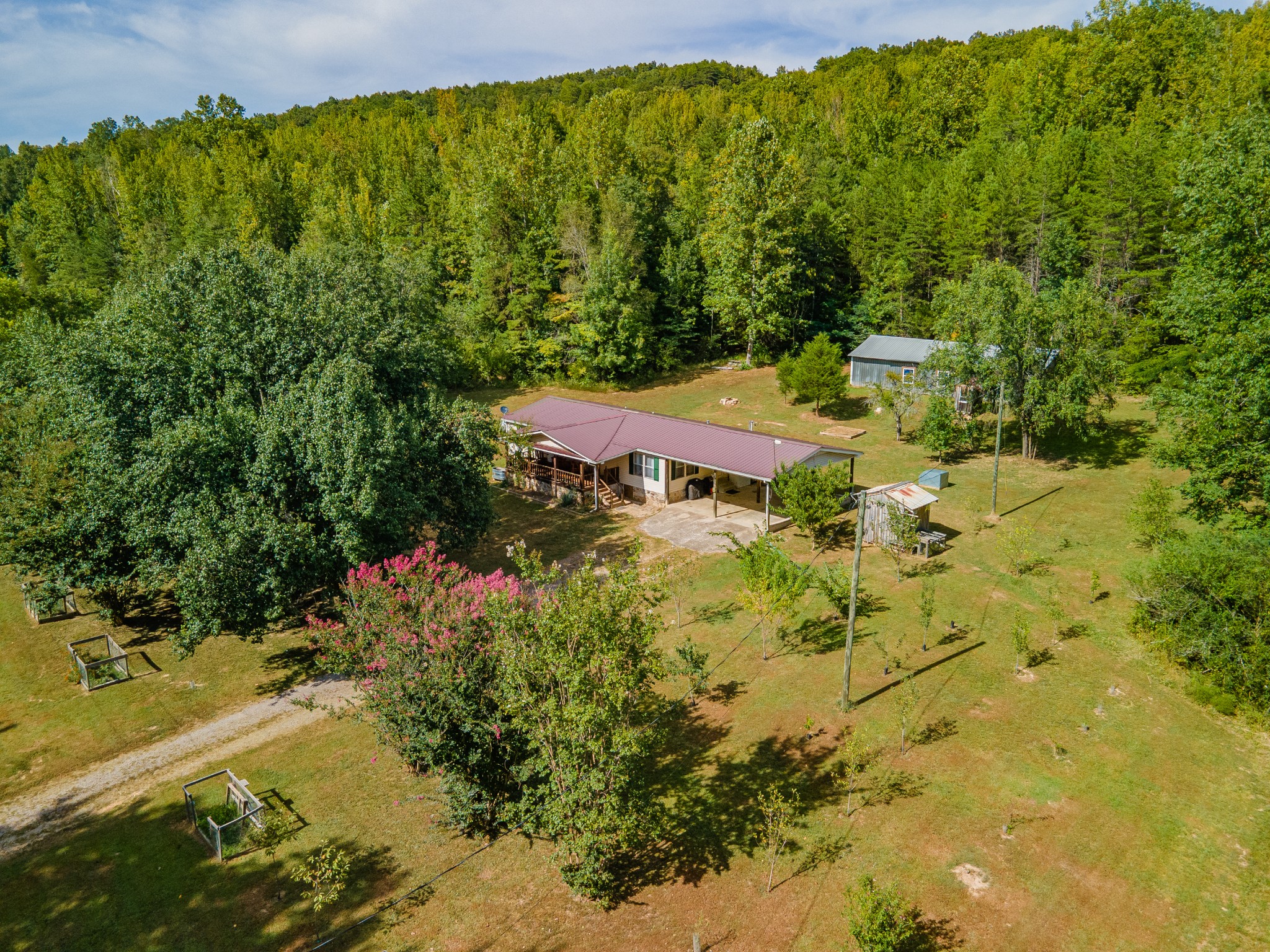 1526 Old Beech Creek Rd