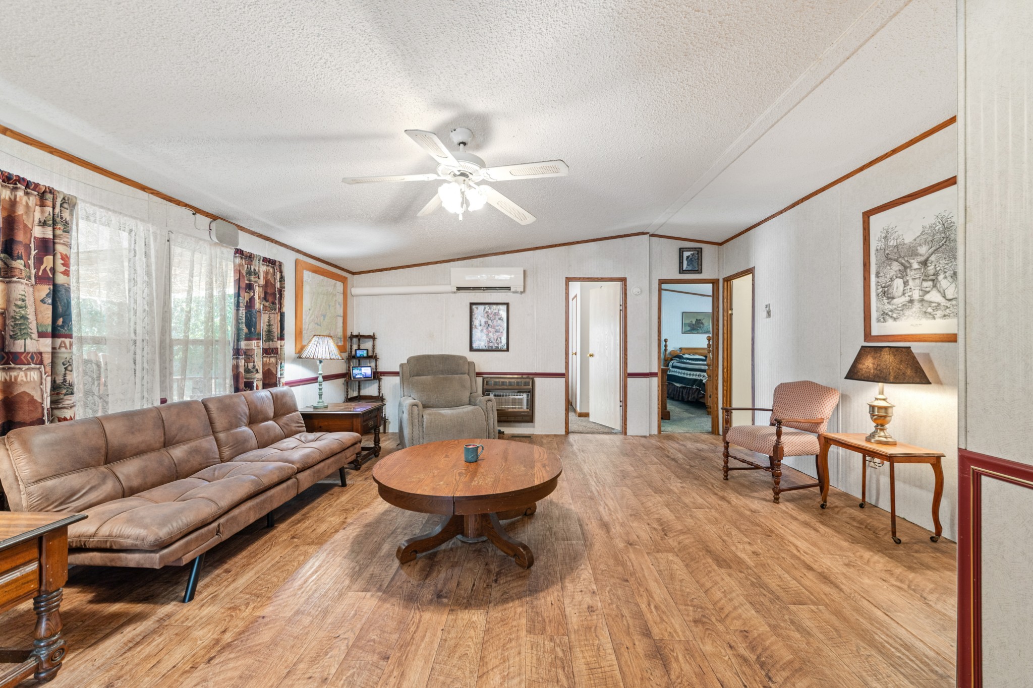 1526 Old Beech Creek Rd