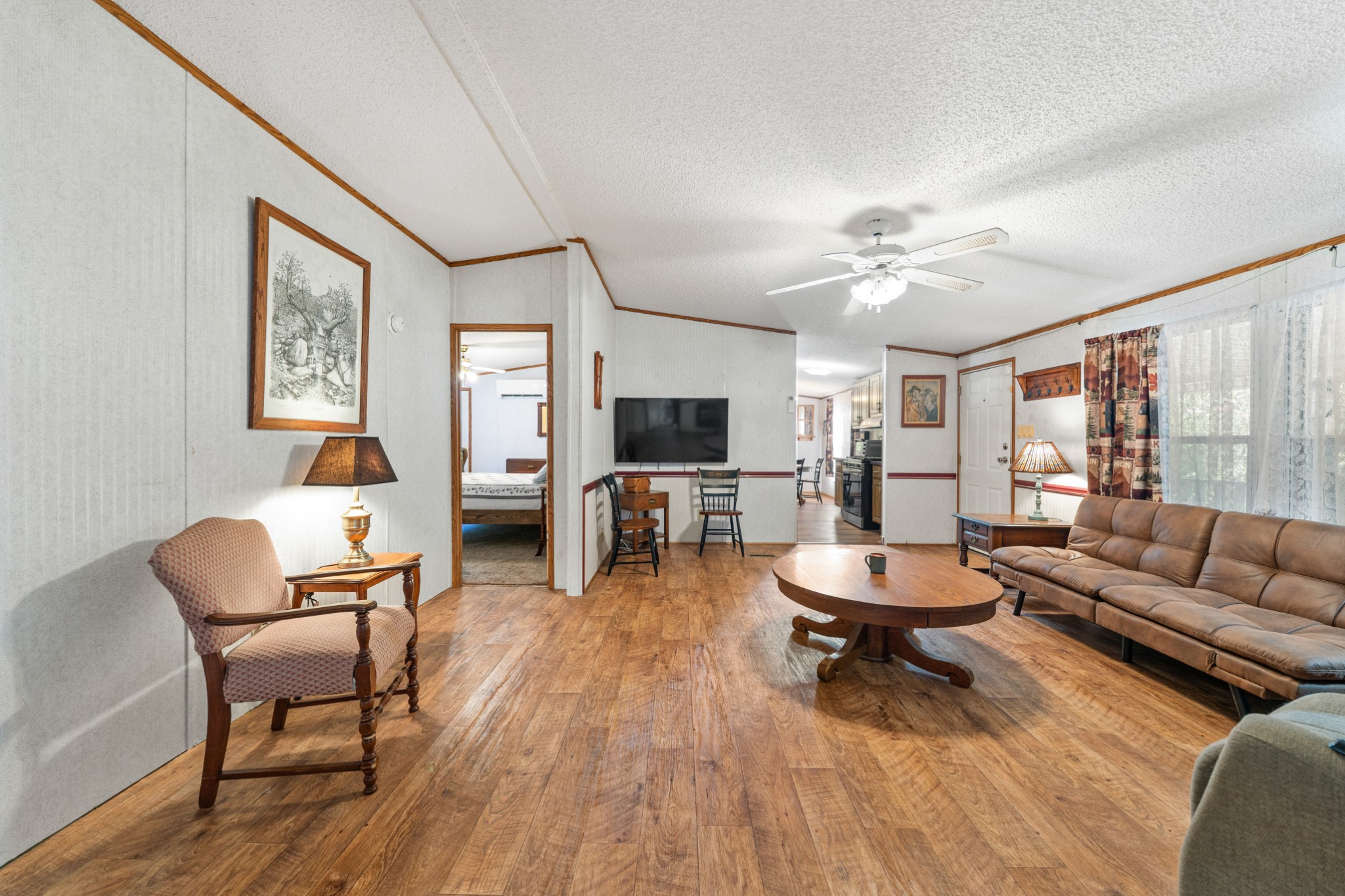 1526 Old Beech Creek Rd