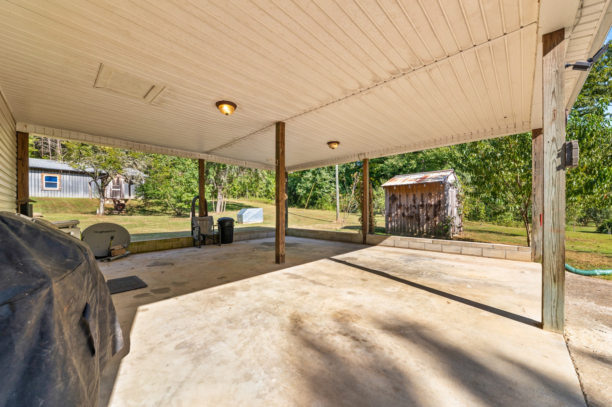 1526 Old Beech Creek Rd