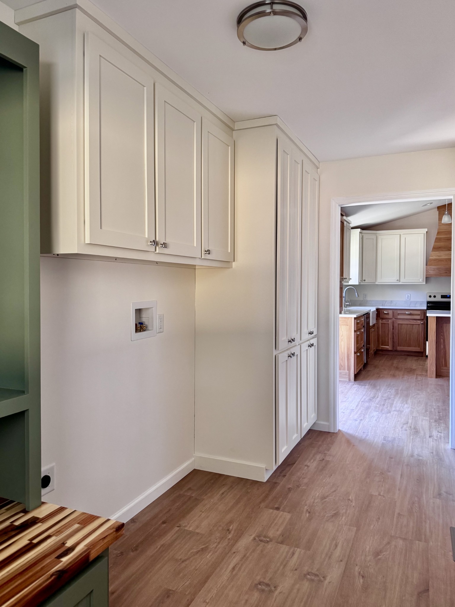 347 Waterloo Rd