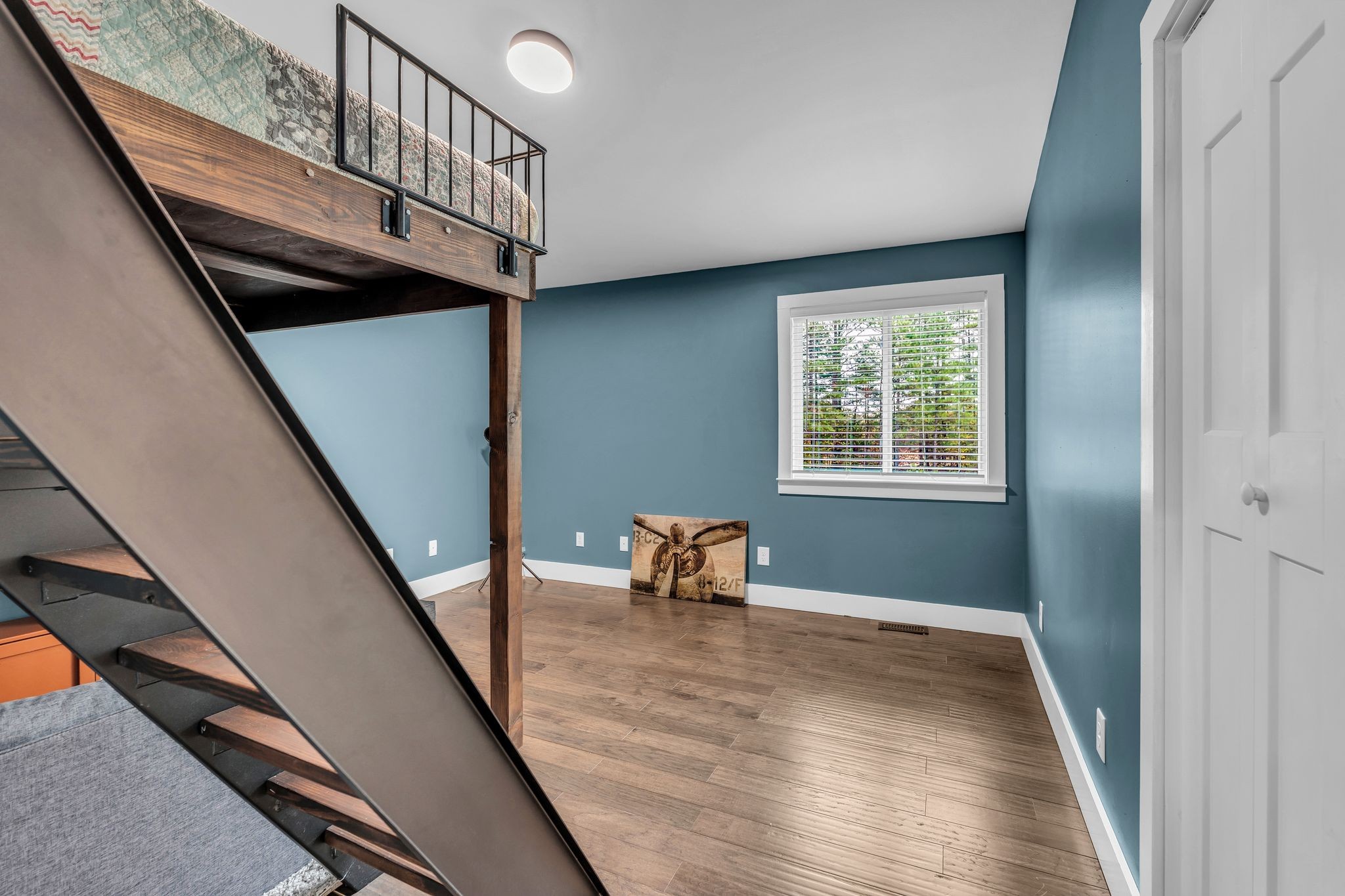 18 Davis Ln