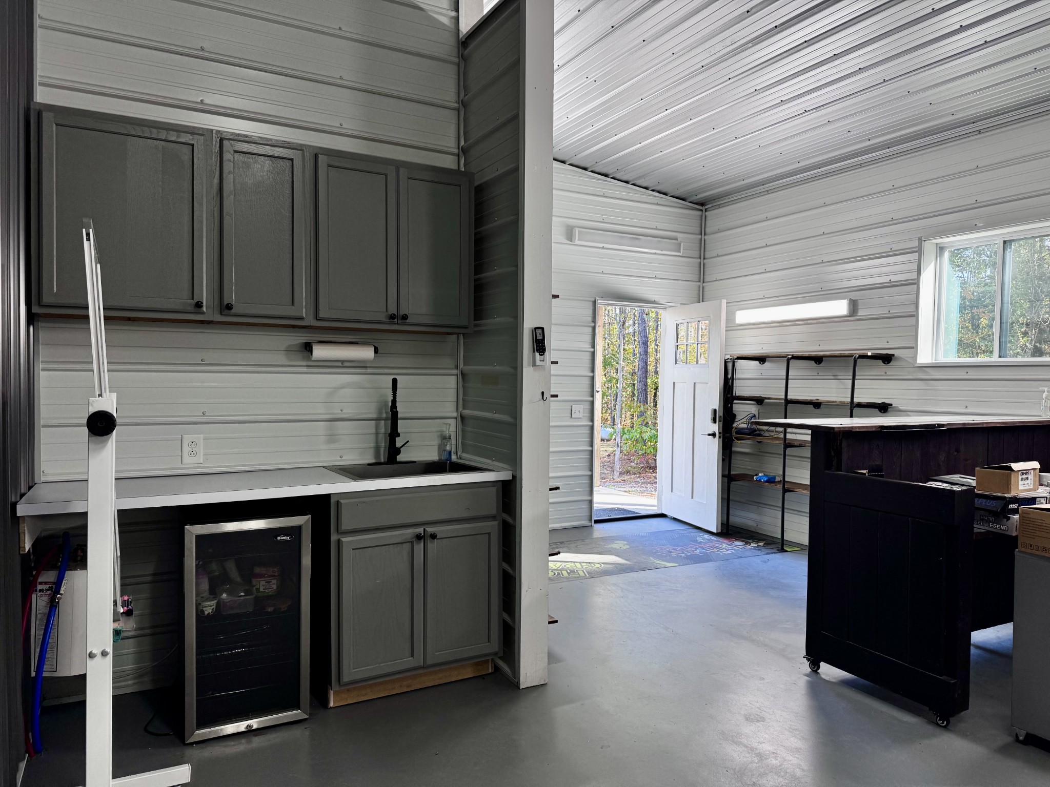 18 Davis Ln