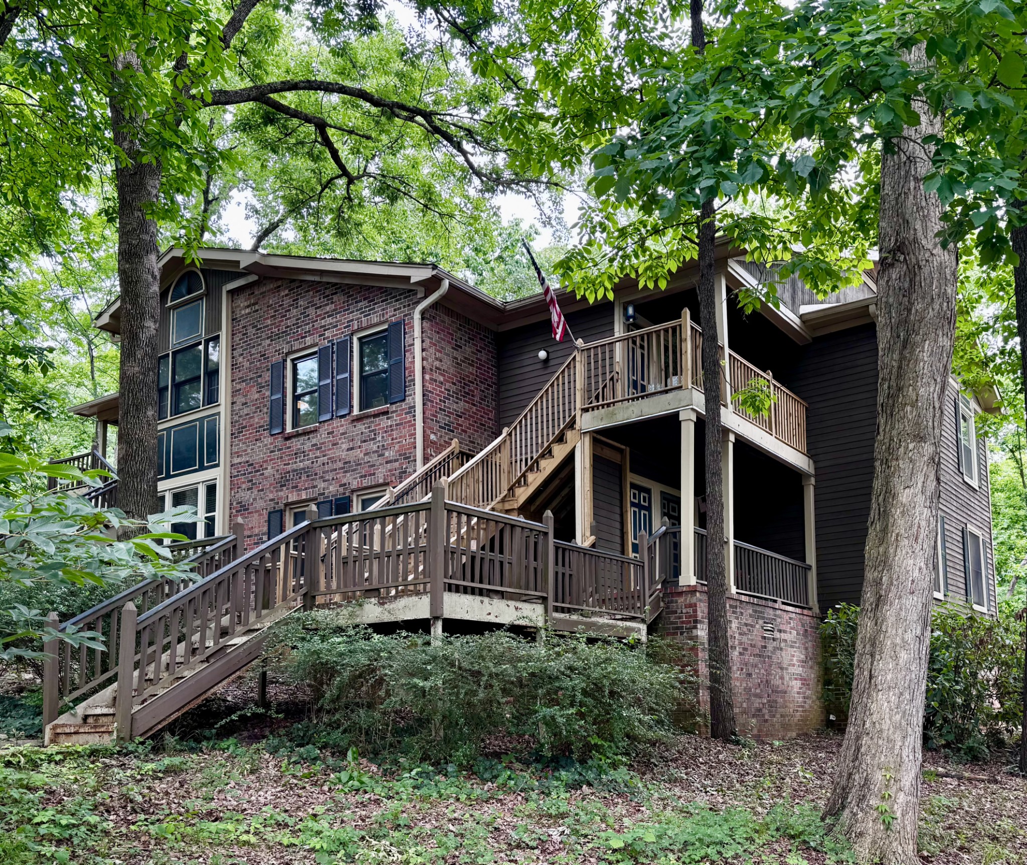 2002 Greenwood Pl, SW