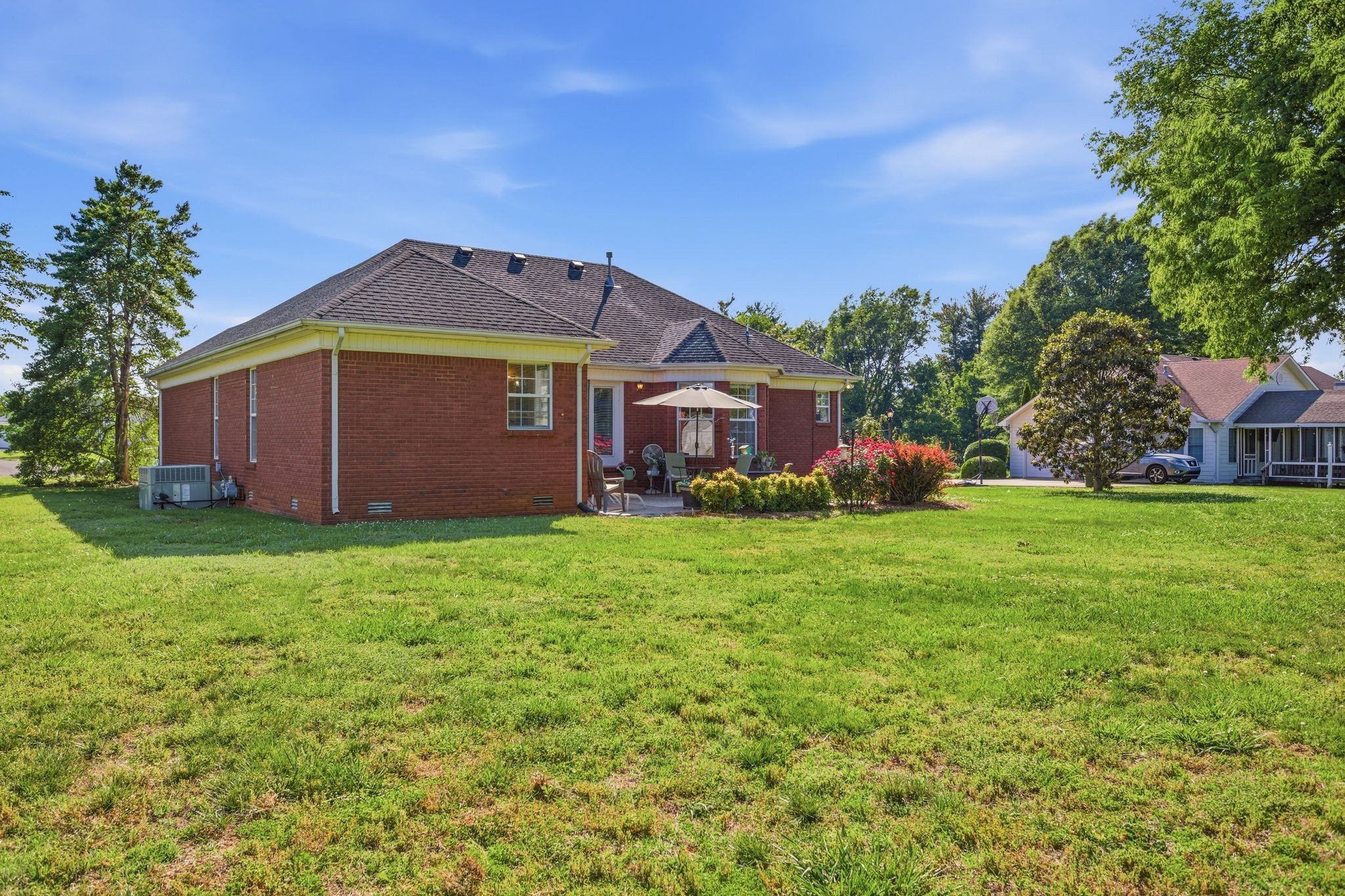1130 Austin Cir