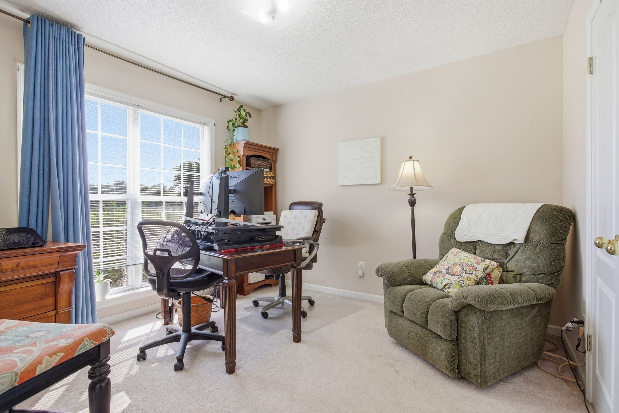 1130 Austin Cir